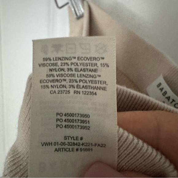 Babaton
Distill  Legging size S - Picture 12 of 12